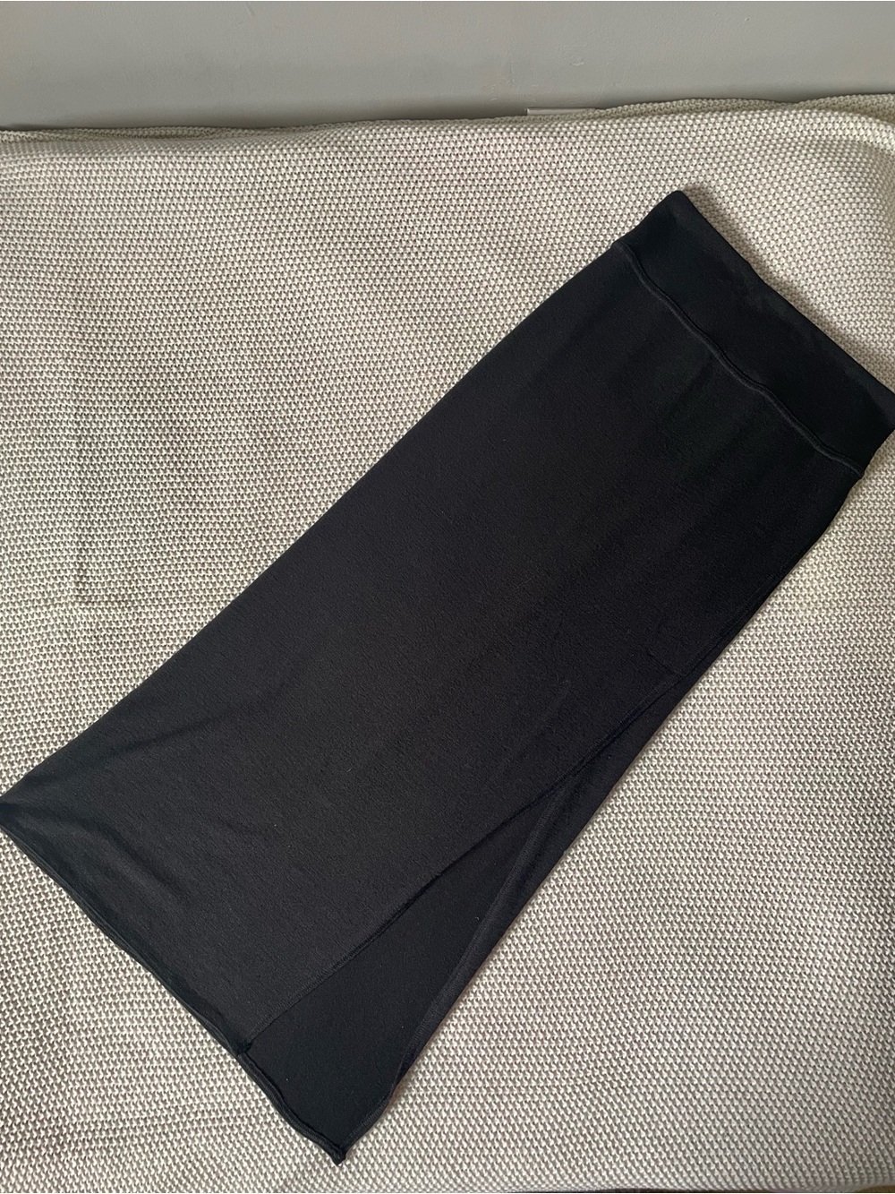 Aritzia Wilfred Black Cut Out Slit Maxi Skirt